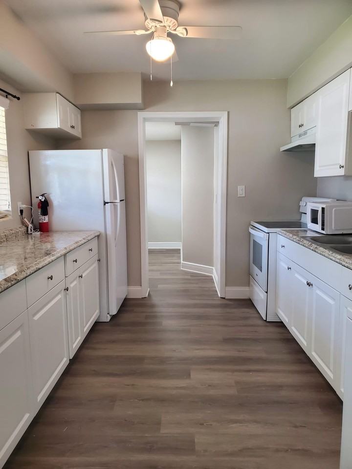 Berkley Rd - Photo 4 of 10