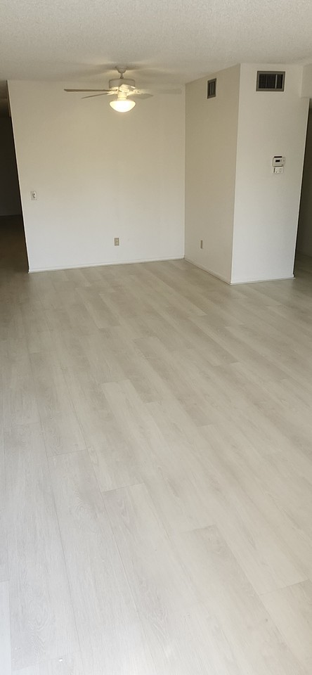 2286 Norwegian Drive #32 - Photo 2 of 12