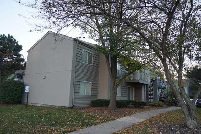 44 N Park Ave #7 - Photo 2 of 12