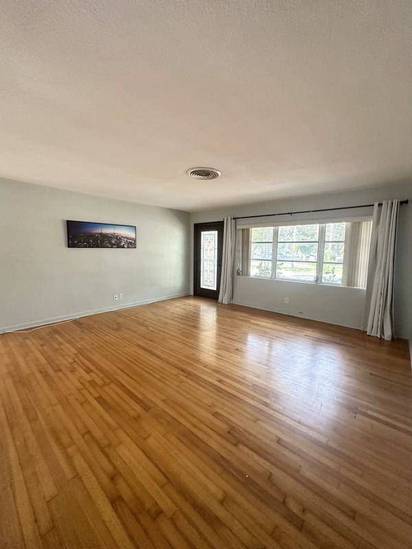 808 Ponce De Leon Blvd - Photo 3 of 24