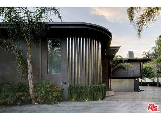 1778 Viewmont Dr - Photo 2 of 54