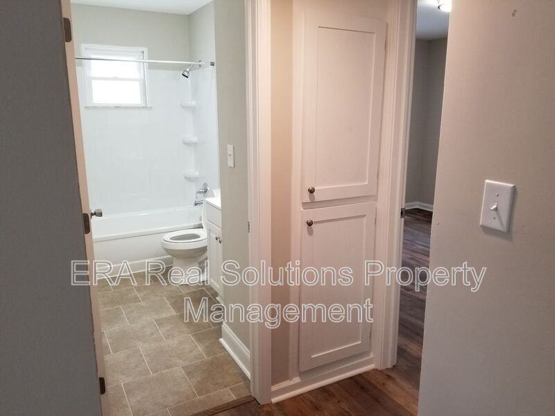 918 Rarig Ave #A - Photo 7 of 17