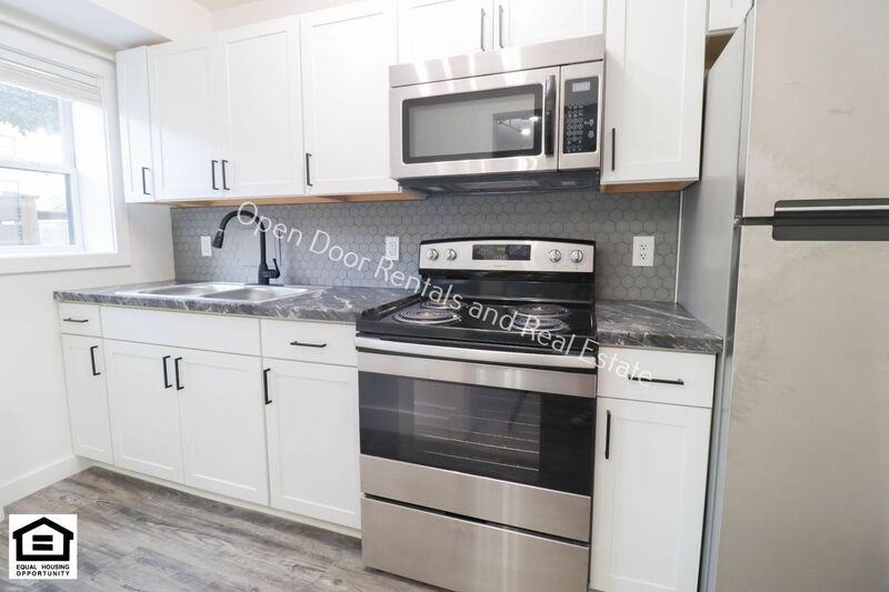 1823 Griswold Dr Apt R01 - Photo 5 of 15