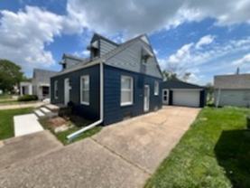 1909 Williams Blvd Sw - Photo 1 of 1