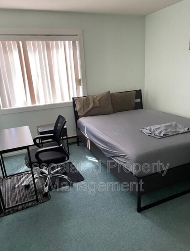 2025 Baron Rd - Photo 3 of 7