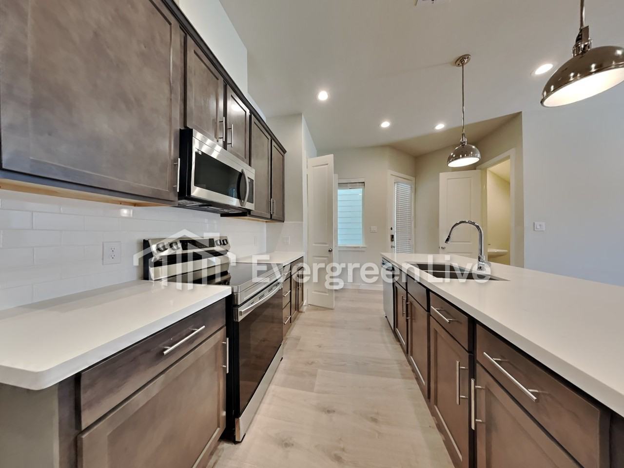 2607 James Madison Way - Photo 3 of 16