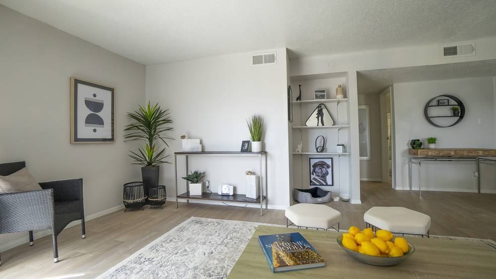 Altitude - Photo 7 of 34