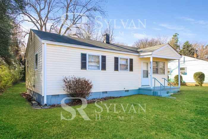 801 Devon Dr - Photo 2 of 15