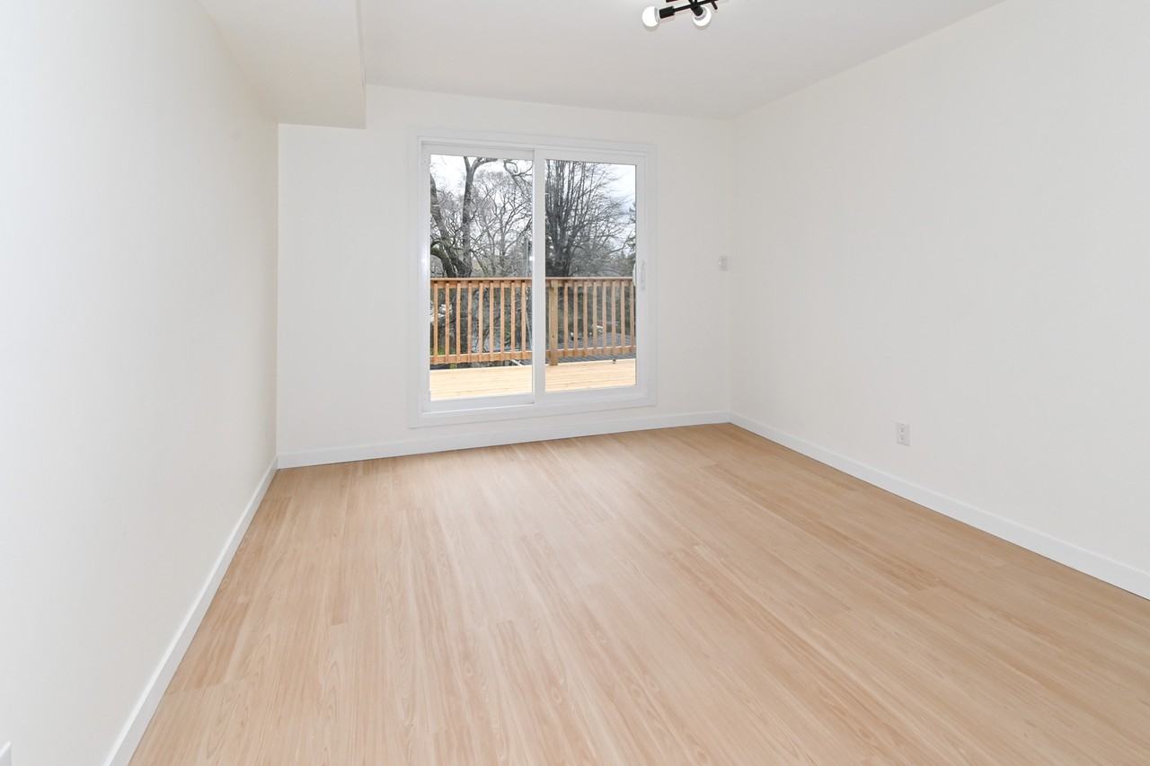 113 Woodbine Avenue #2 - Photo 5 of 17