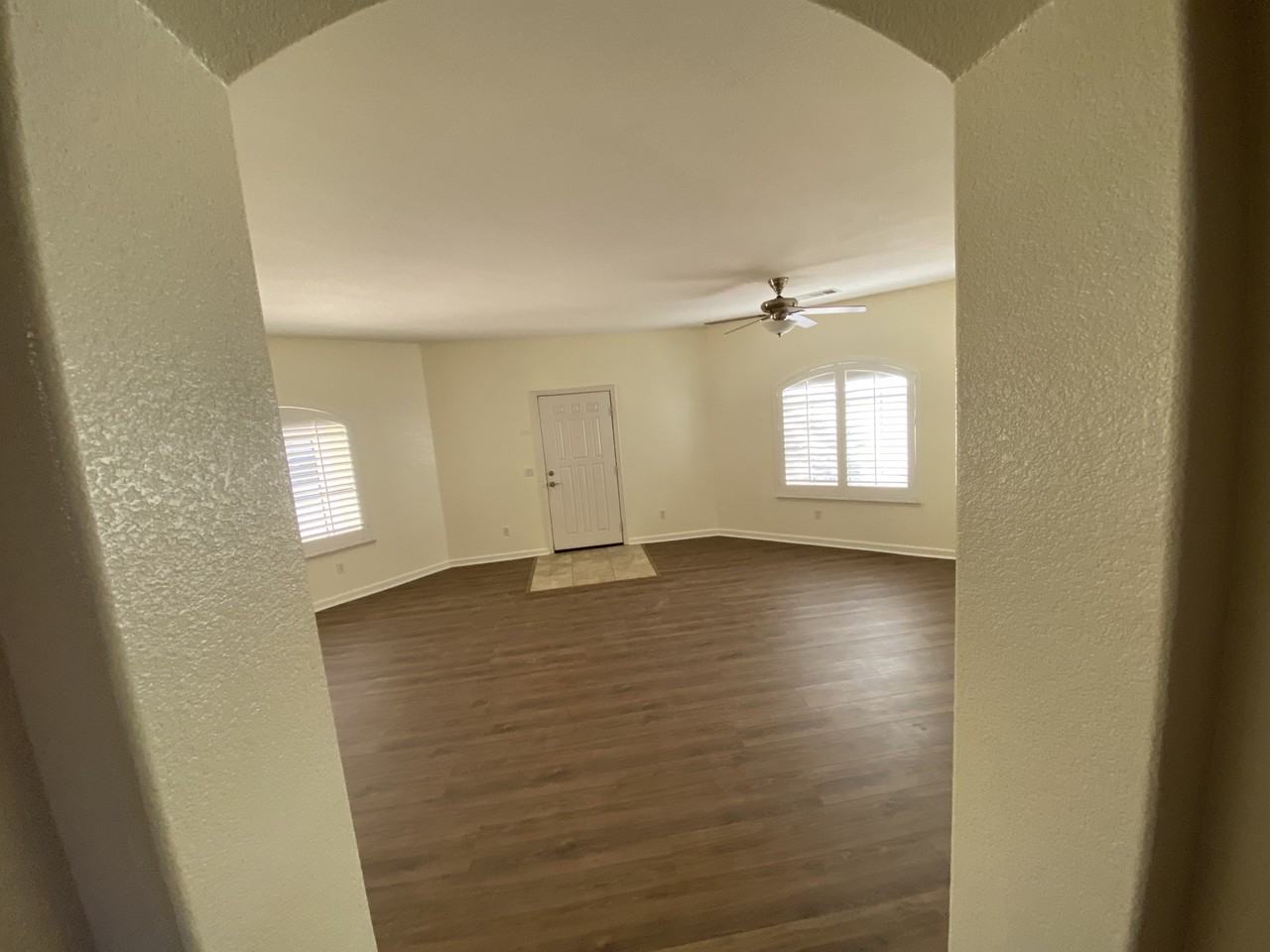 898 Manzanita Dr #NA - Photo 2 of 20