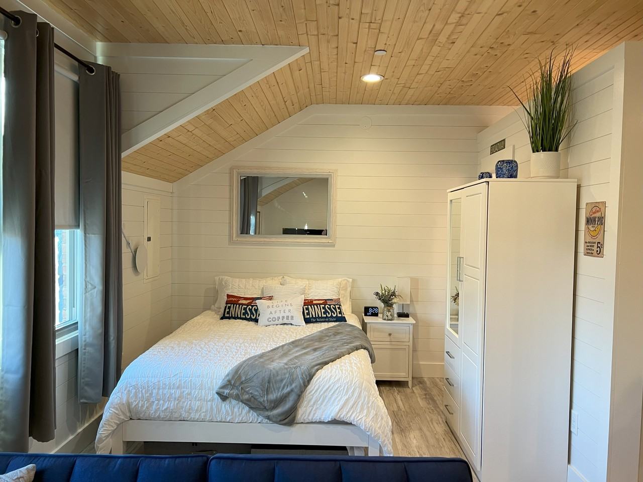 166 Dean St #1 - Photo 6 of 13