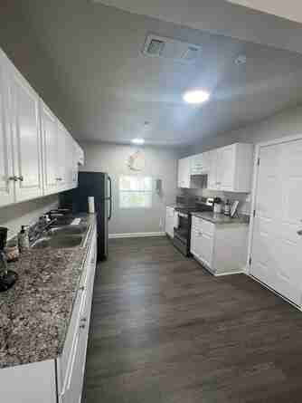 700 Doucette St #NA - Photo 3 of 5