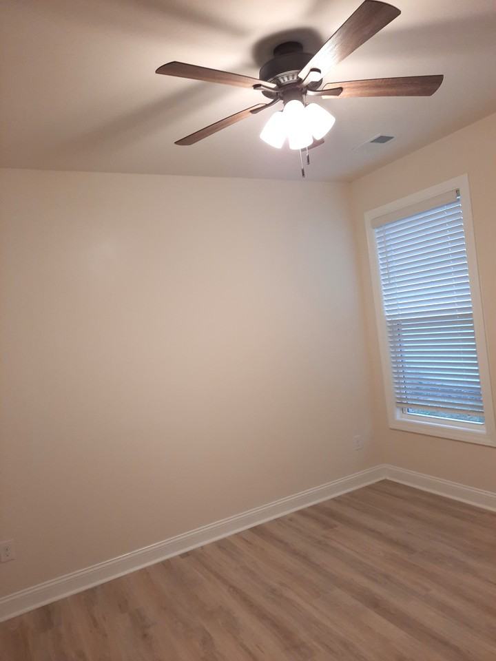 1826 Zodiac Ct #NA - Photo 5 of 22