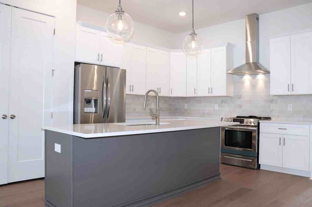 6100 New York Ave - Photo 4 of 25