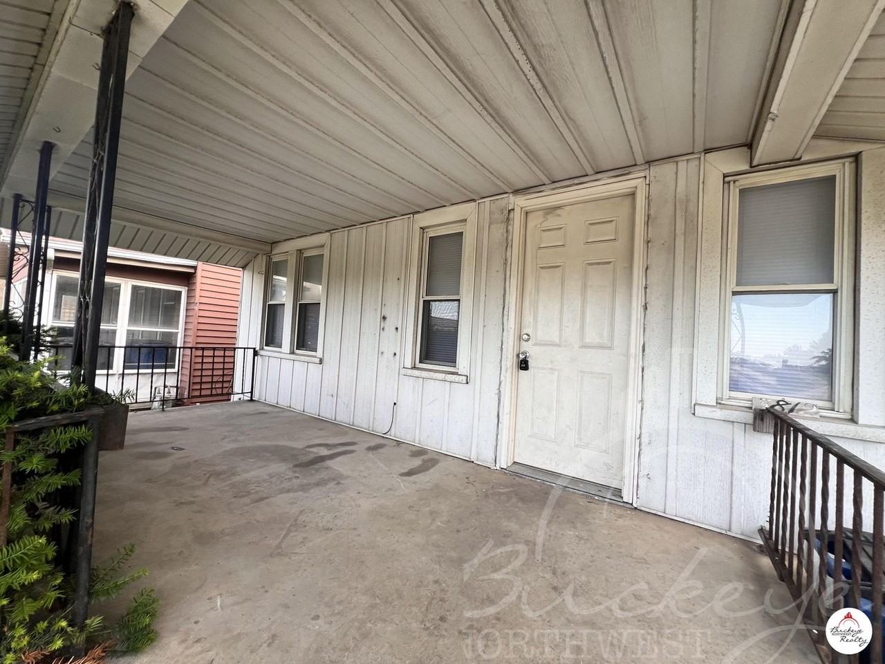 3812 Lagrange St - Photo 2 of 15