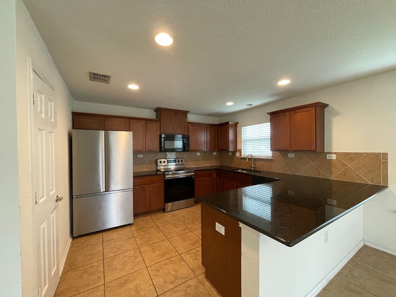 9211 Wind Crown - Photo 4 of 22