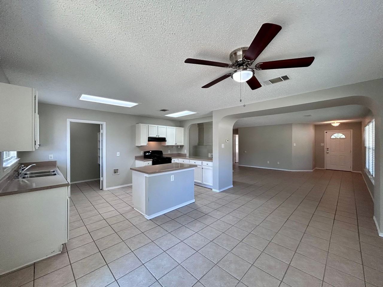 3647 Bass Loop - Photo 2 of 18