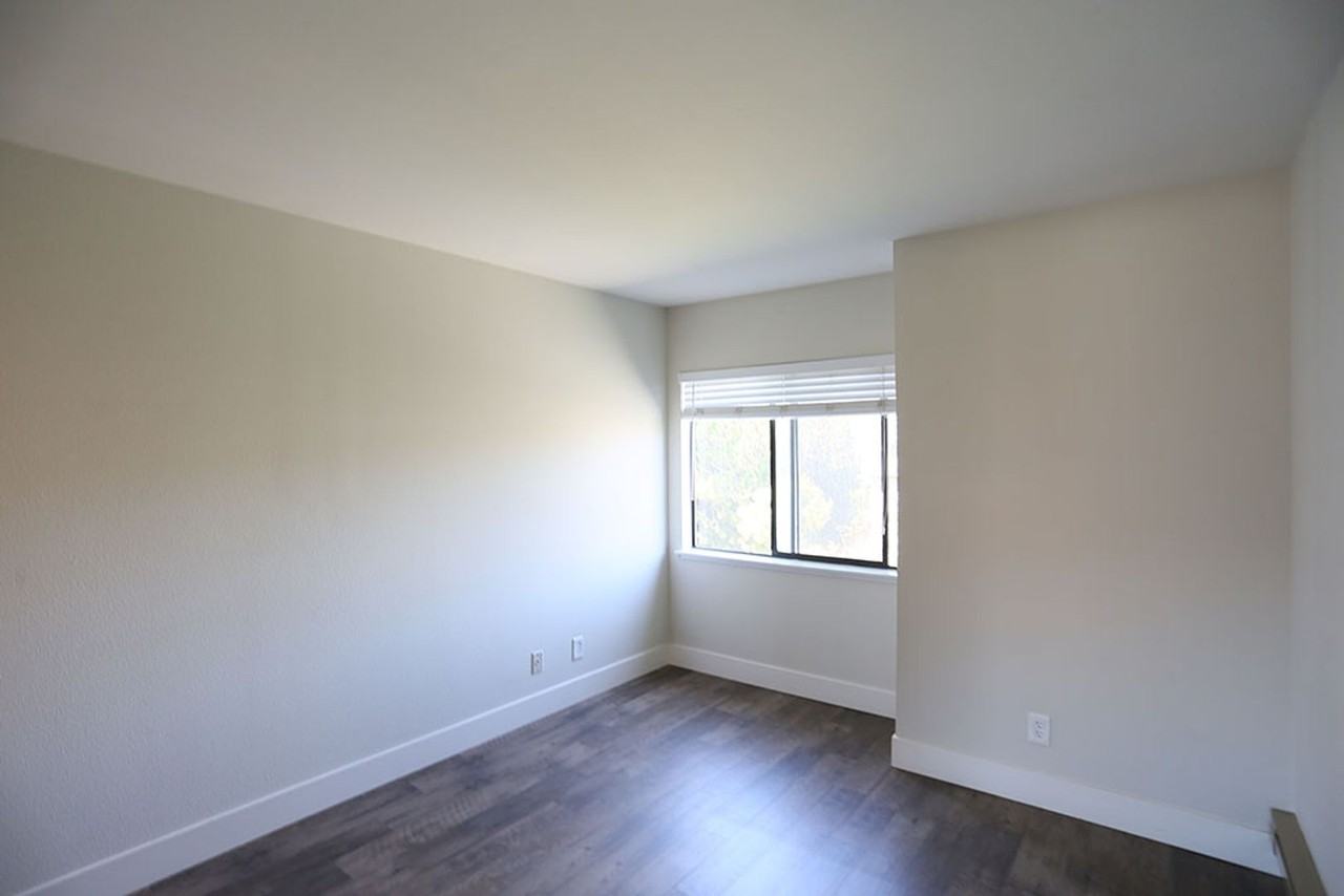 301 Jayne Ave #15 - Photo 7 of 14