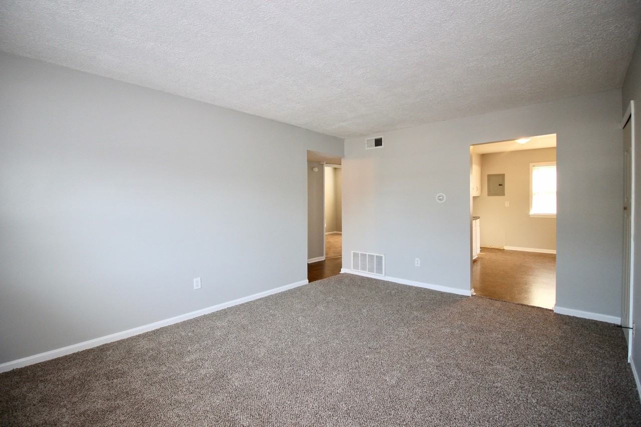 Savannah Terrace 4801 Apartments 4801 Fury Way, Louisville, KY 40258 Zumper