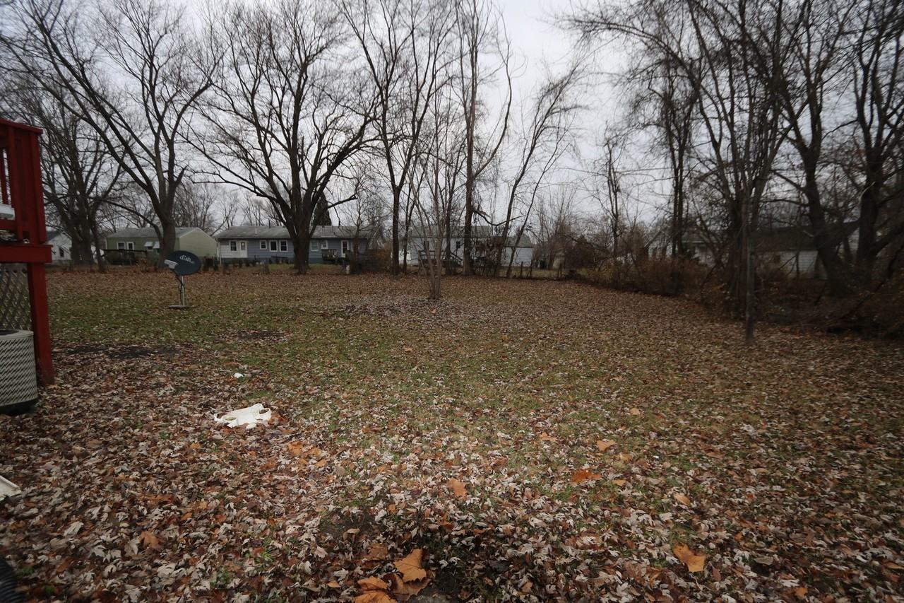 110, 112 Argyle Ct., Burlington, IA 52601 - Photo 3 of 20