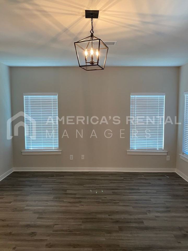 1225 Brookhaven Dr - Photo 5 of 44