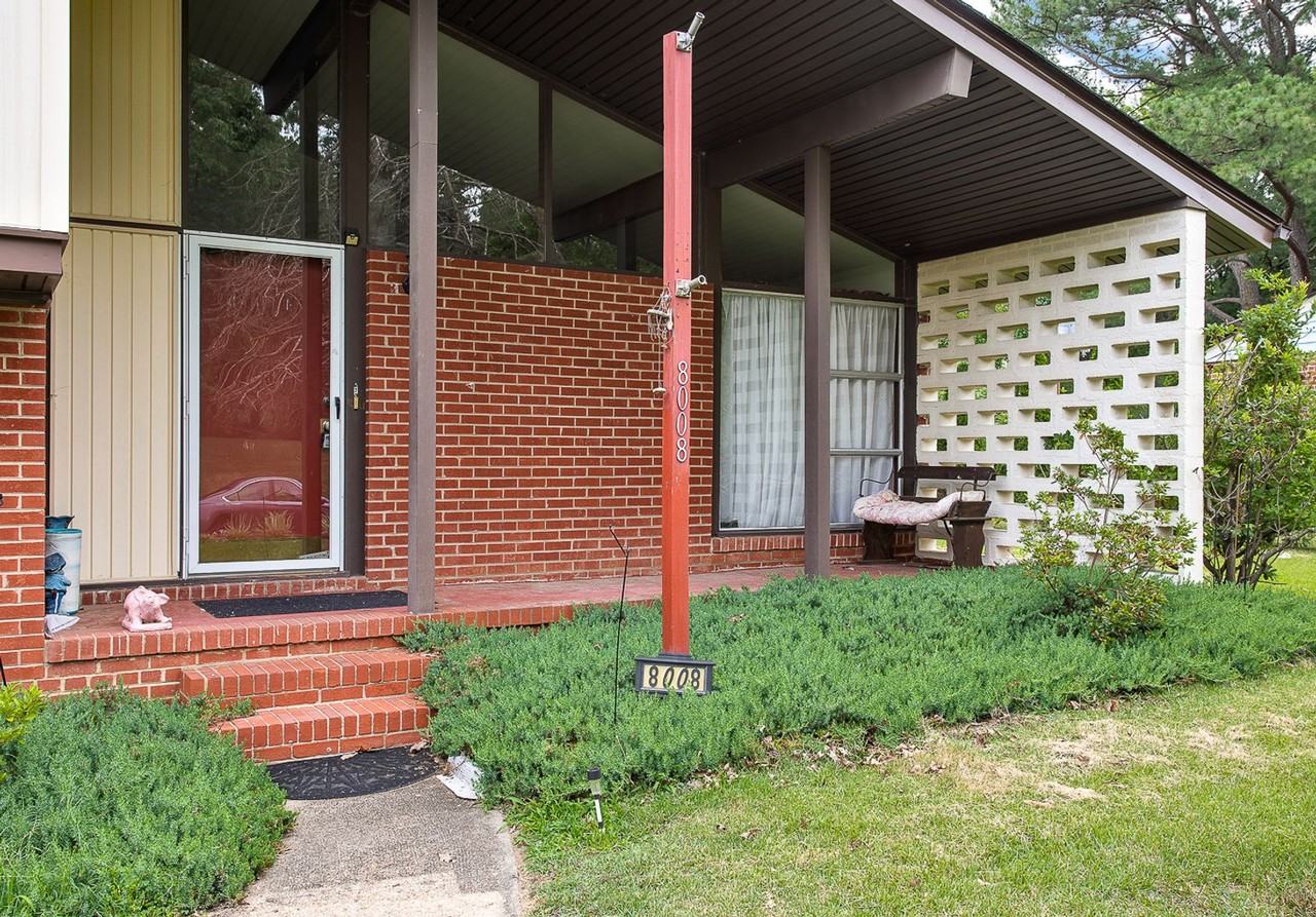 8008 Anoka Rd - Photo 3 of 28