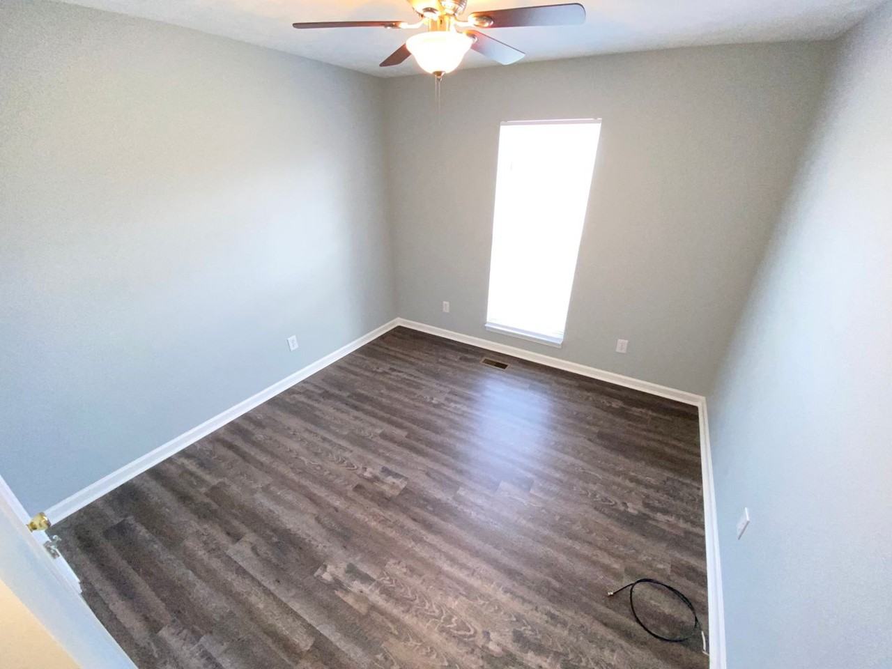 1320 Stroud Dr - Photo 7 of 13