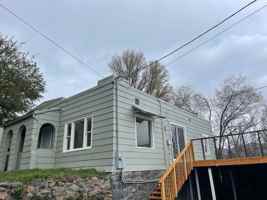 featured image of 421 N 7th St