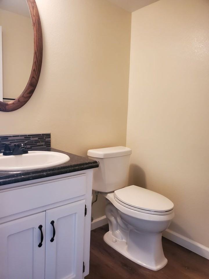 6269 Fairway Ave Se - Photo 5 of 13