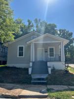 featured image of 1025 Foster St