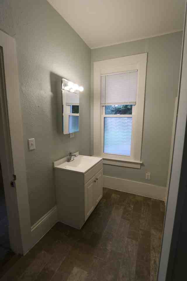 538 May Ave - Photo 3 of 27