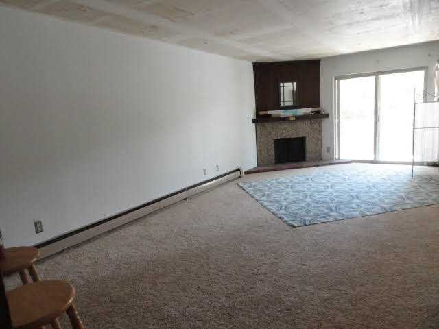 3240 Iris Ave - Photo 5 of 20