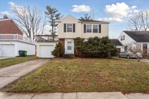 featured image of 3766 Warrendale Road
