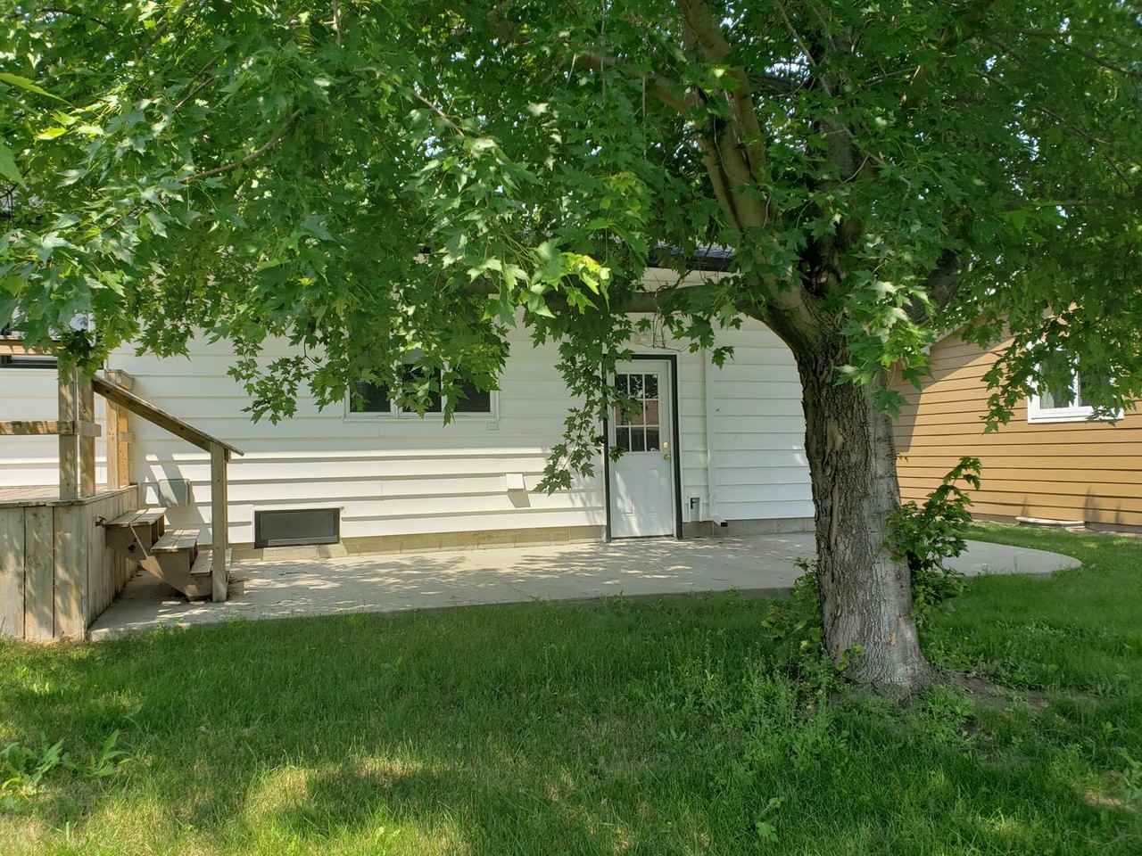 1021 5th Ave Sw - Photo 3 of 41