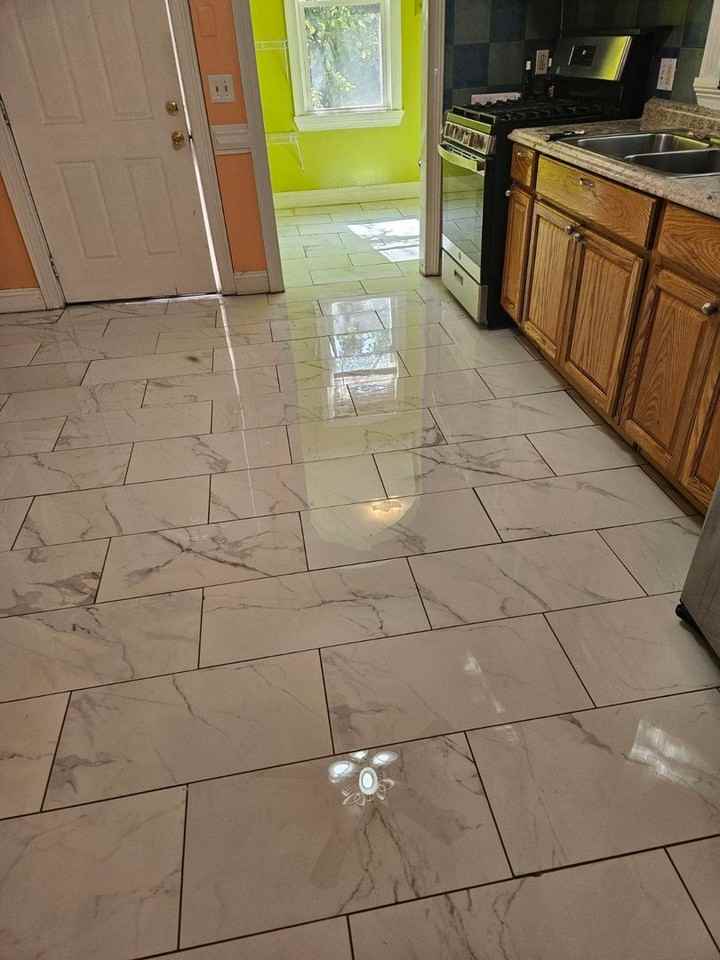 71 Montgomery St - Photo 2 of 7