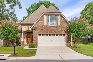 featured image of 1060 Linlen Ave