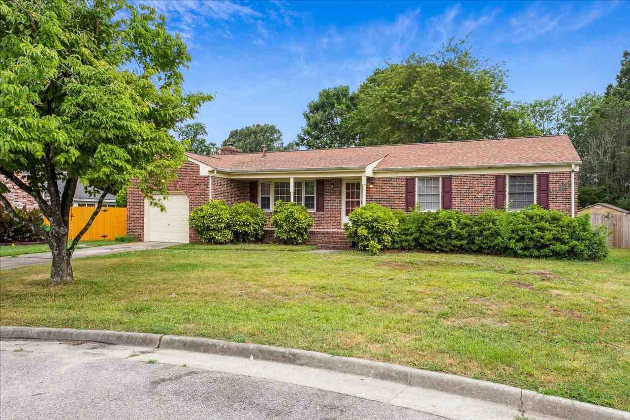 213 Troy Pl - Photo 3 of 29