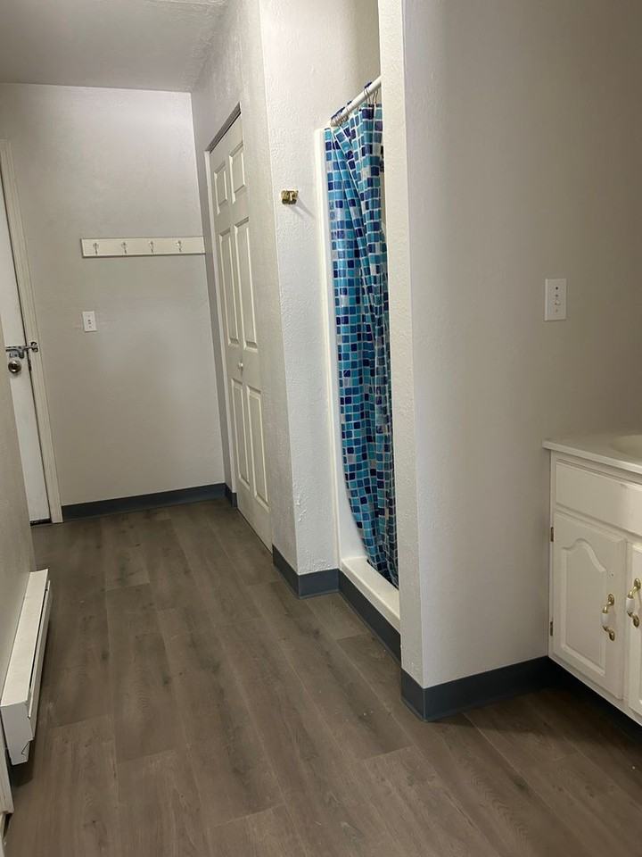 580 Skalkaho Hwy - Photo 3 of 13