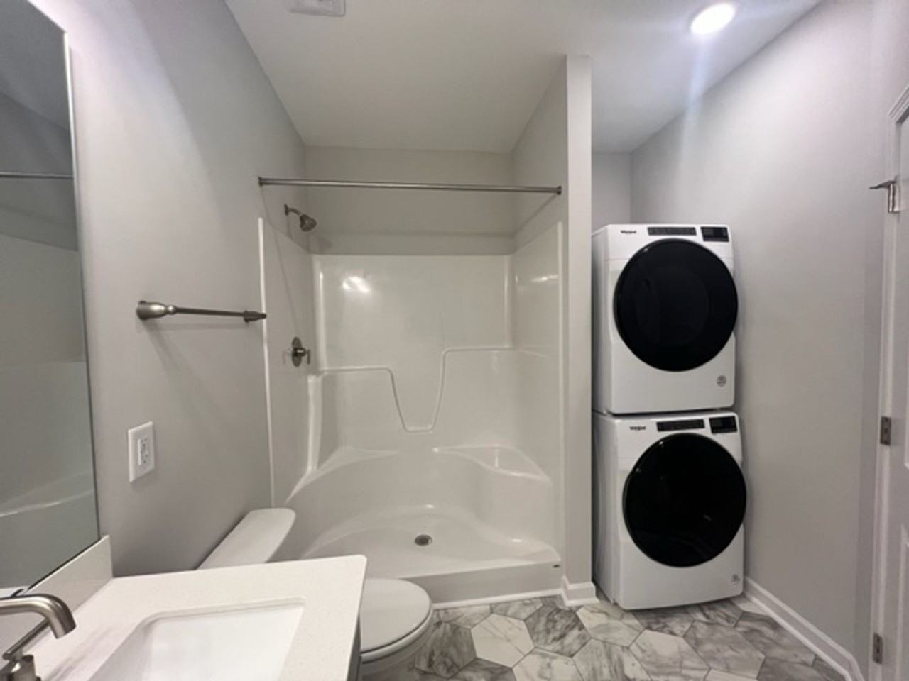 124 Sandstone St - Photo 6 of 13