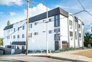 Rosemont Heights Apartments! - Photo 1 of 1