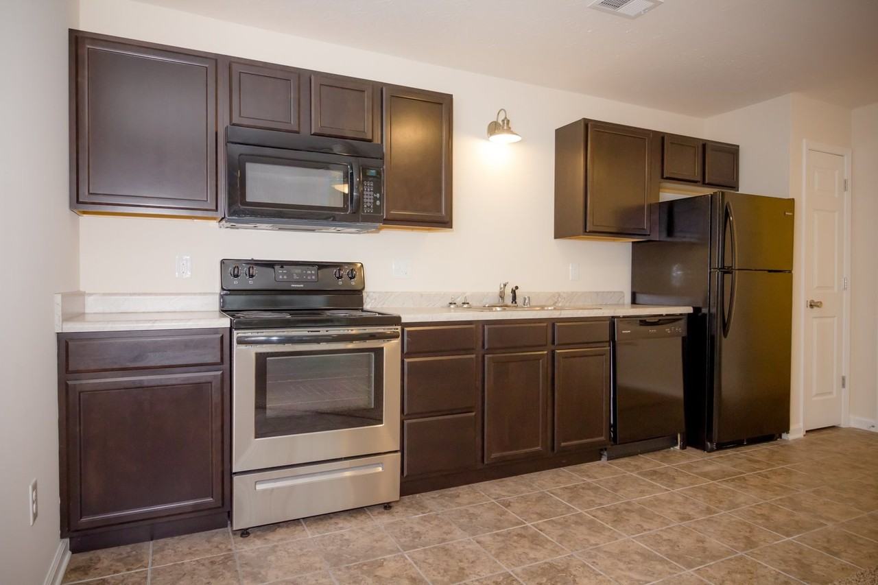 132 Bane Place - Photo 2 of 7