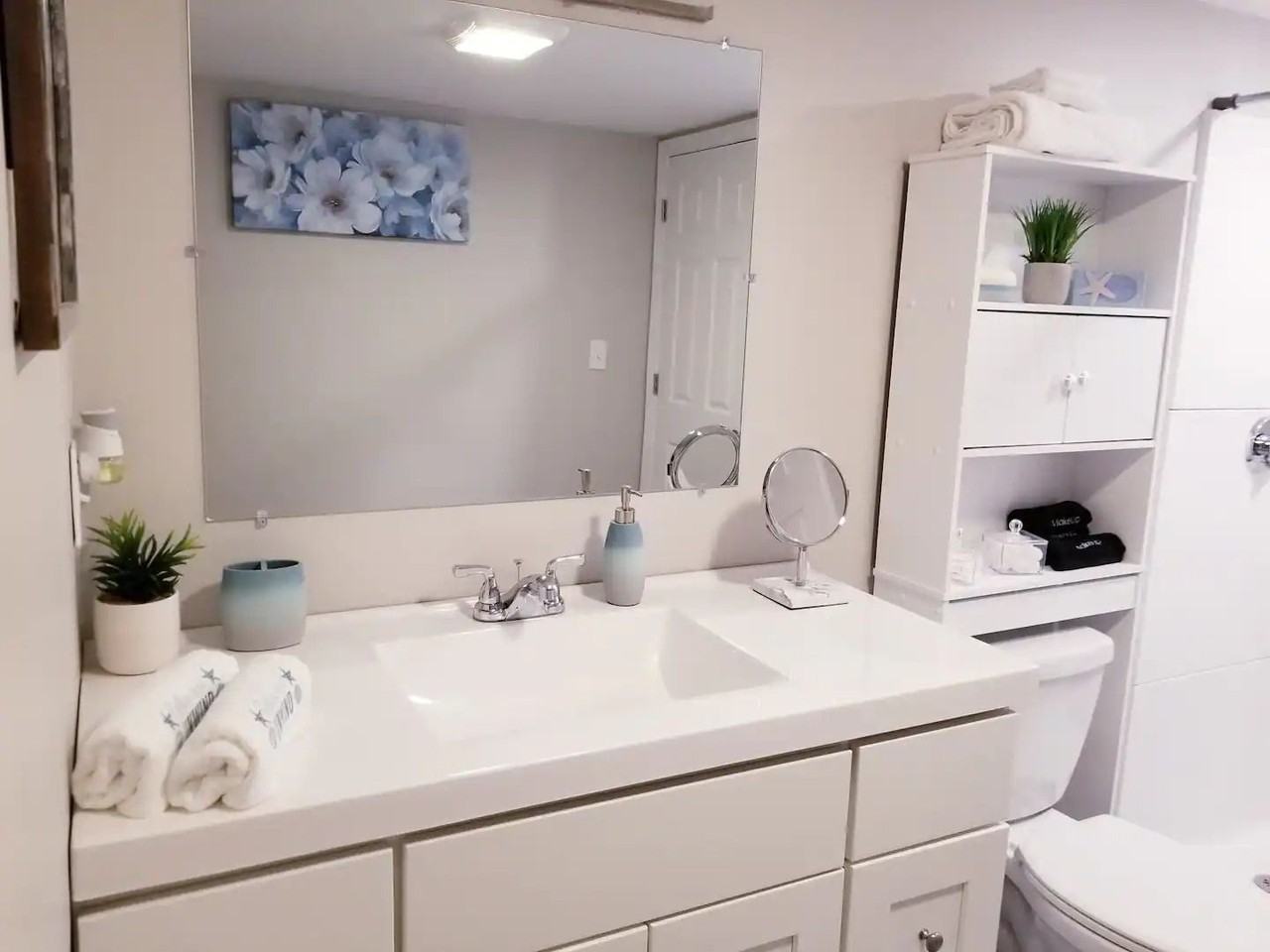 1124 Newport Ave - Photo 3 of 13