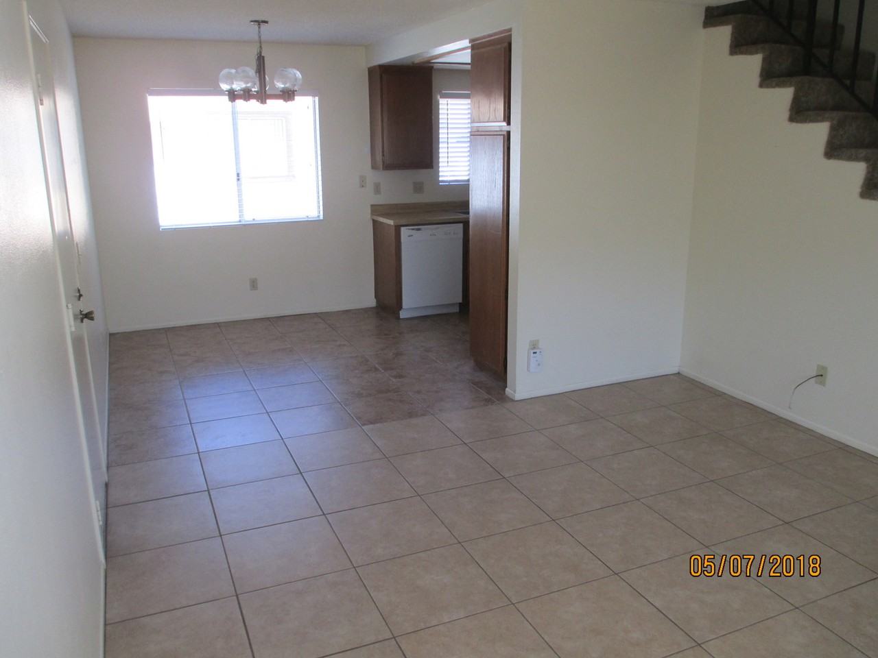 s72400 - Photo 2 of 4