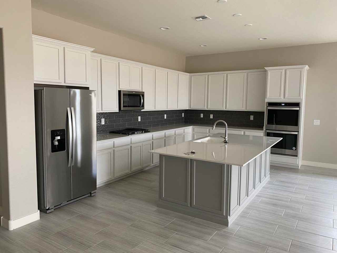 23515 S 231st Way - Photo 2 of 23