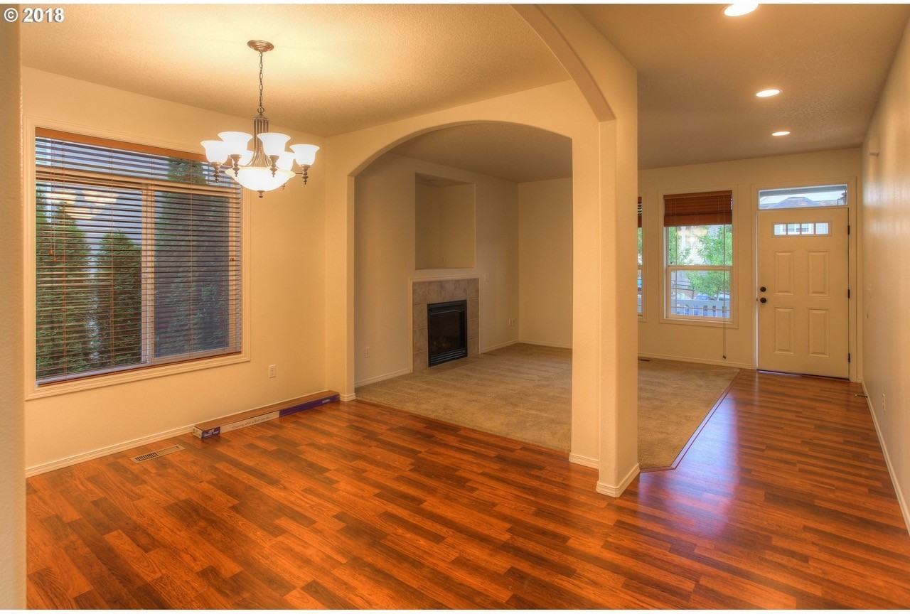 3312 S 2nd Way - Photo 3 of 17