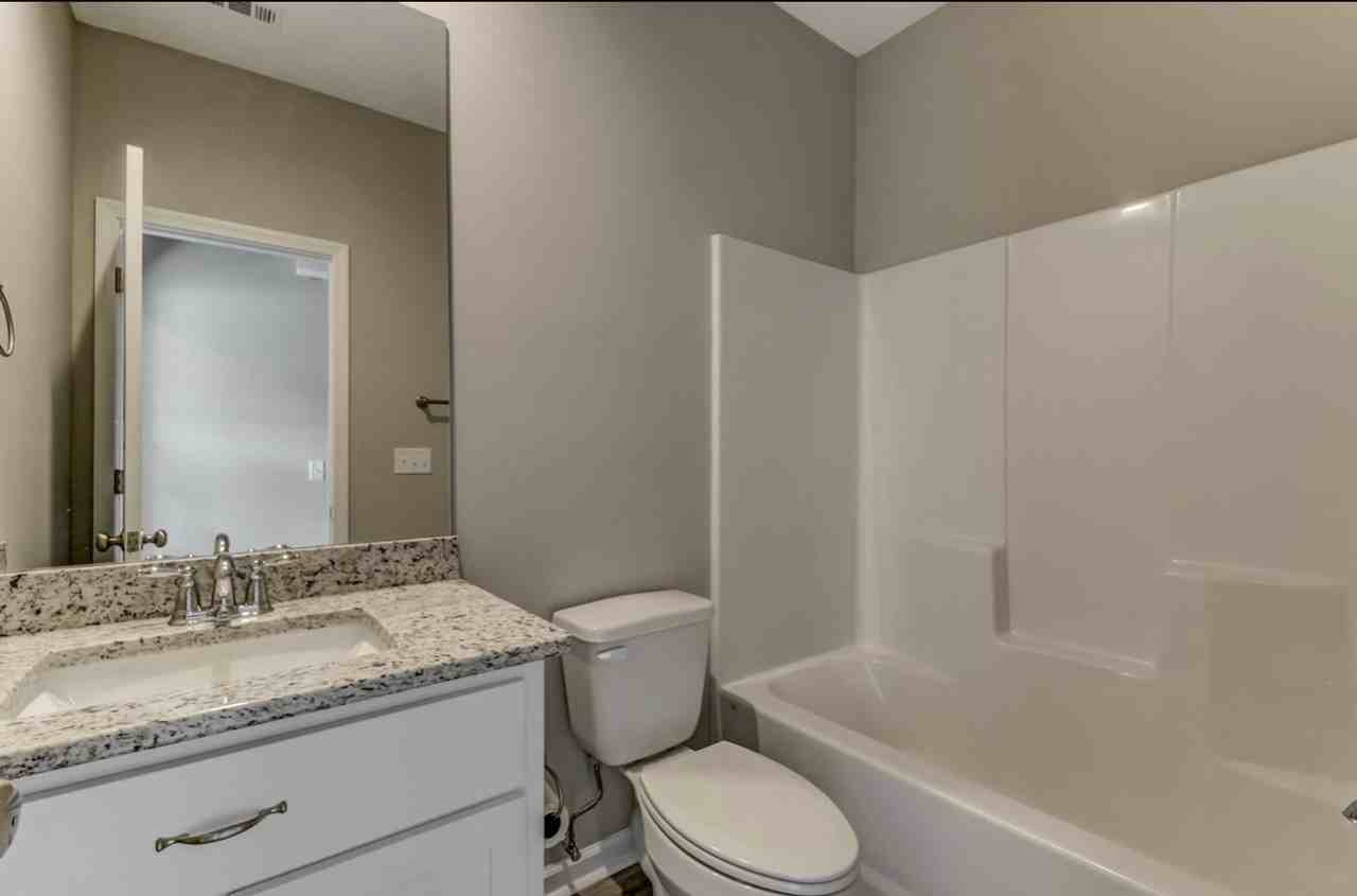 123 Gary Cir - Photo 7 of 25