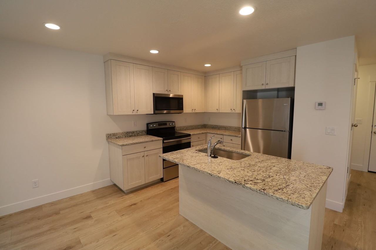 172 172 East Valley Way Drive - Photo 5 of 21