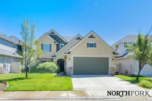 4440 N Kilee Ave - Photo 1 of 1