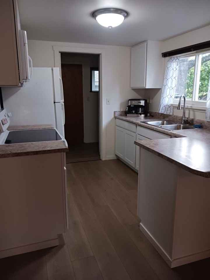 508 Nw C St - Photo 4 of 10