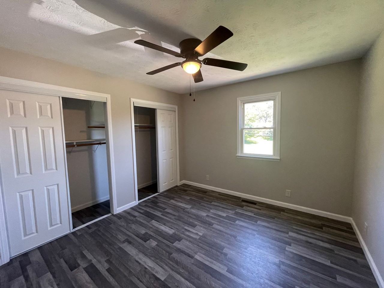 4045 Old Mayfield Rd - Photo 7 of 11